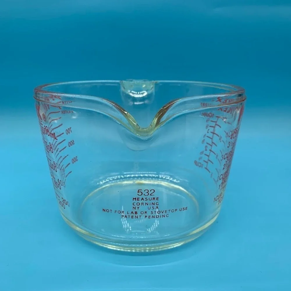 Vintage Glass PYREX CORNING 1 Quart, 4 Cup Measuring Cup RED PRINT‎ #532